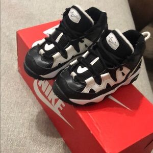 Black and white nike sneakers